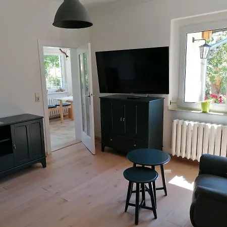 Am Rand Von Berlin - Keine Monteursunterkunft